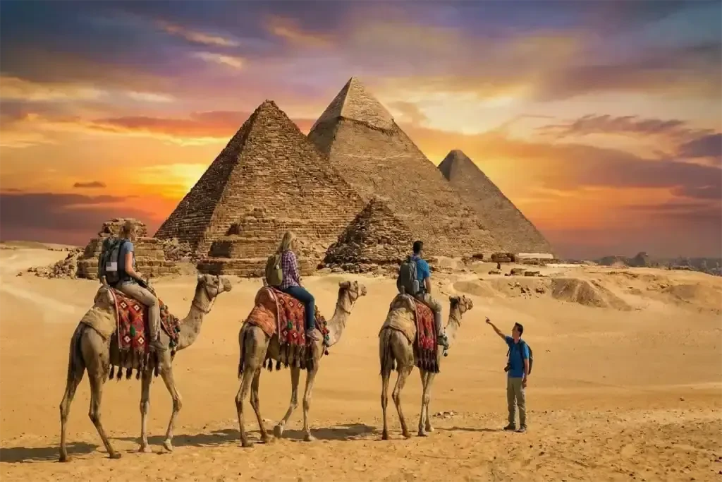 private pyramids tour in Cairo i